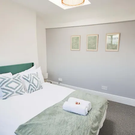 公寓 One Bedroom Flat In St Michael's Hill 布里斯托