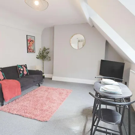 One Bedroom Flat In St Michael's Hill 公寓 *